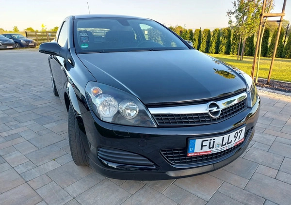 Opel Astra cena 14999 przebieg: 229000, rok produkcji 2009 z Małomice małe 781